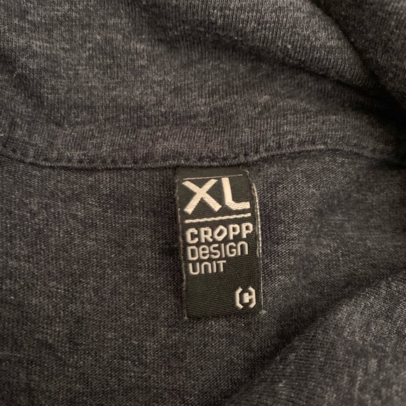 Cropp Sweatshirt - Picture 6 of 6